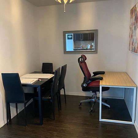 Executive 1 Bedroom Condo Sleeps 2 Toronto Exteriör bild