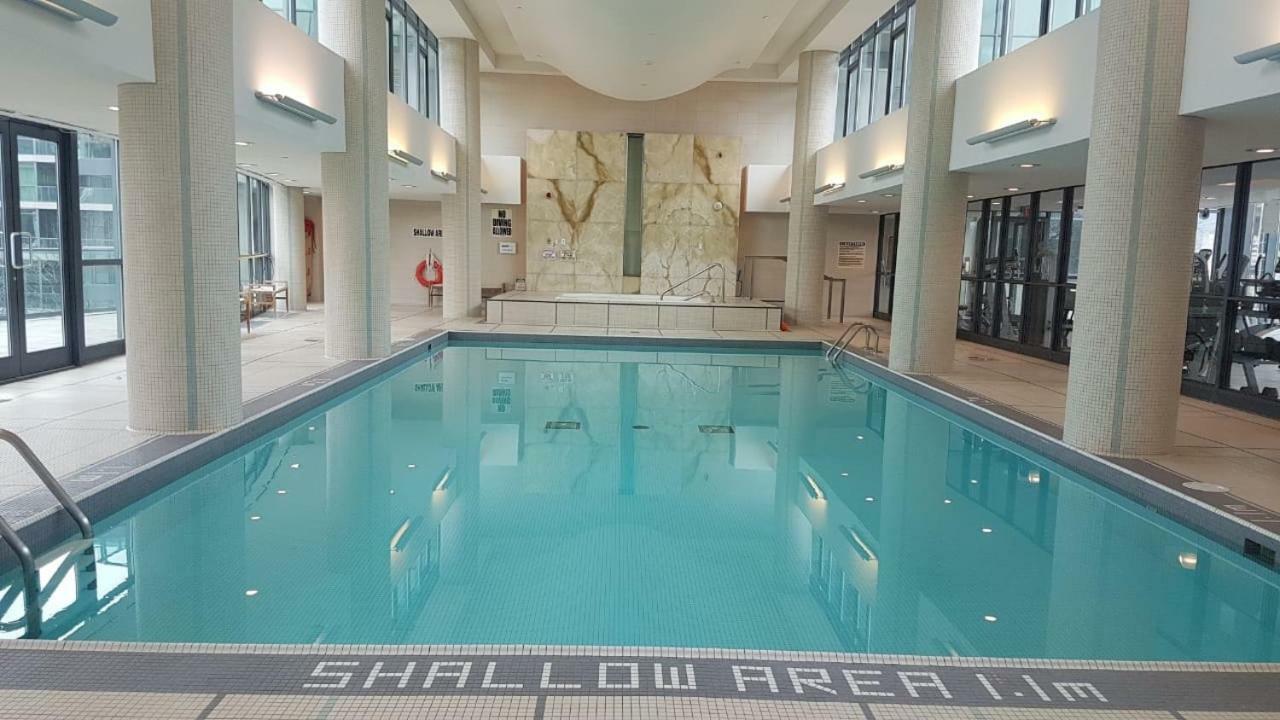 Executive 1 Bedroom Condo Sleeps 2 Toronto Exteriör bild