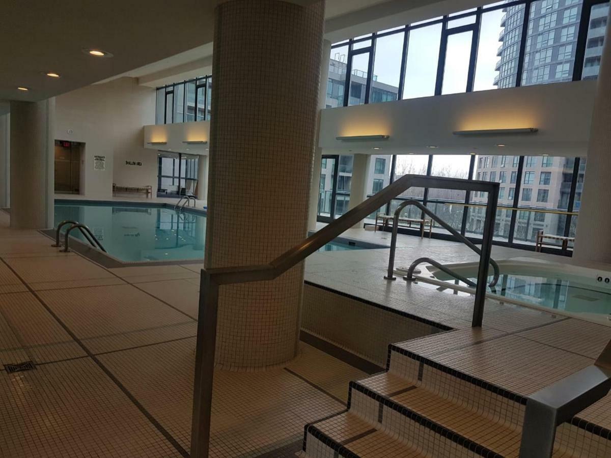 Executive 1 Bedroom Condo Sleeps 2 Toronto Exteriör bild