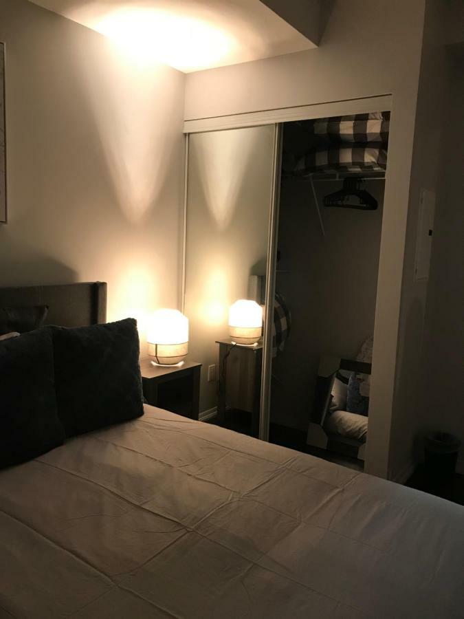Executive 1 Bedroom Condo Sleeps 2 Toronto Exteriör bild