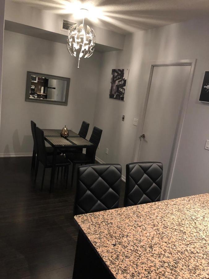 Executive 1 Bedroom Condo Sleeps 2 Toronto Exteriör bild
